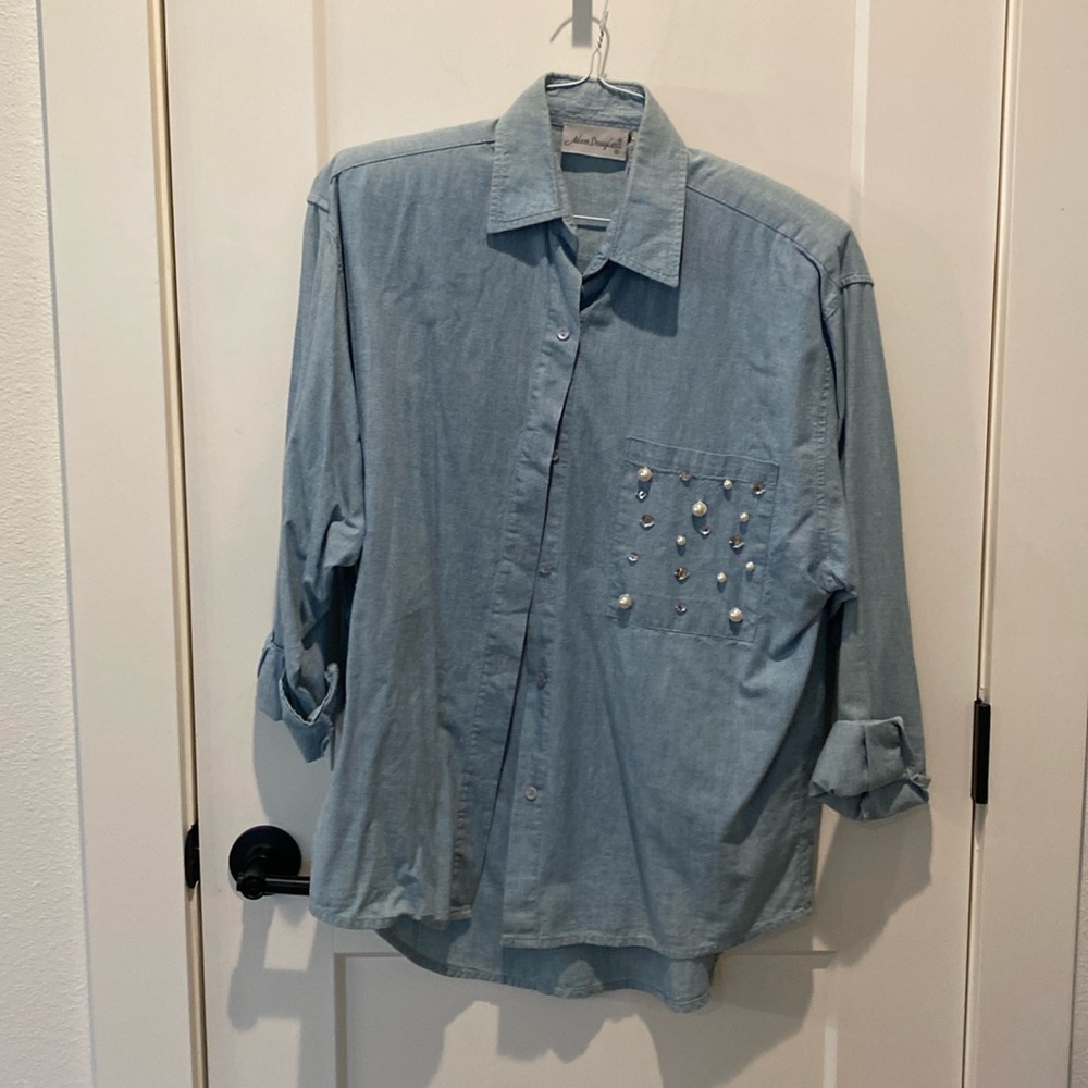 Adam Douglass Vintage Ladies‎ Denim Blouse w/Bling on Front Pocket.  Small